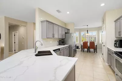 16761 W Loma Verde Trail, Surprise, AZ 85387 - Photo 15