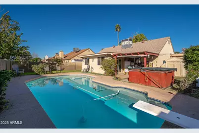 5527 W Garden Drive, Glendale, AZ 85304 - Photo 17