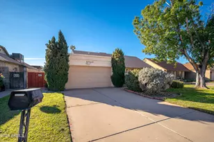 5527 W Garden Dr, Glendale, AZ 85304 - Photo 1