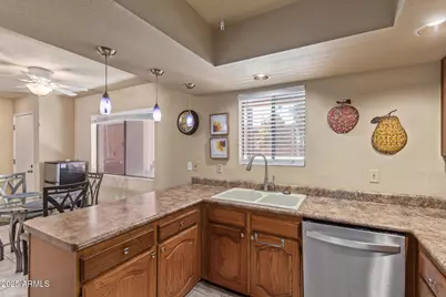 4303 E Cactus Road #202, Phoenix, AZ 85032 - Photo 9