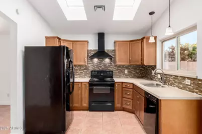 4546 E Renee Drive, Phoenix, AZ 85050 - Photo 13