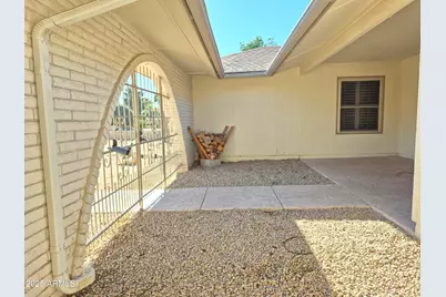 18242 N 66th Avenue, Glendale, AZ 85308 - Photo 11