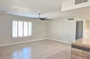 18242 N 66th Ave, Glendale, AZ 85308 - Photo 23