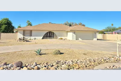 18242 N 66th Avenue, Glendale, AZ 85308 - Photo 1
