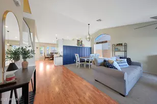 167 W Shamrock St, Gilbert, AZ 85233 - Photo 3