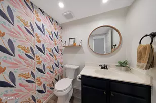 167 W Shamrock St, Gilbert, AZ 85233 - Photo 17