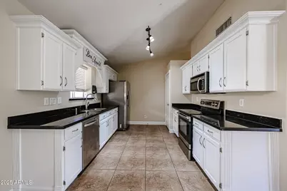 3897 E Douglas Loop, Gilbert, AZ 85234 - Photo 9