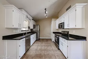 3897 E Douglas Loop, Gilbert, AZ 85234 - Photo 9