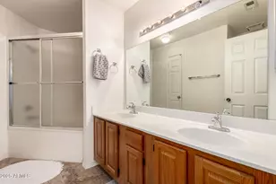 9378 E Purdue Ave, Scottsdale, AZ 85258 - Photo 17