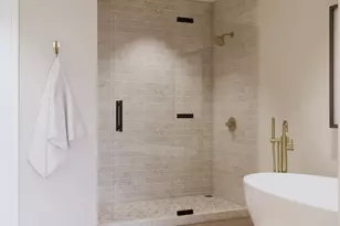 7126 E Osborn Rd, Scottsdale, AZ 85251 - Photo 3