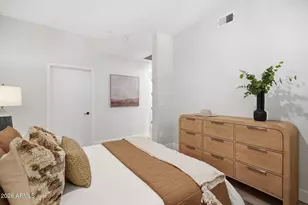 7126 E Osborn Rd, Scottsdale, AZ 85251 - Photo 15