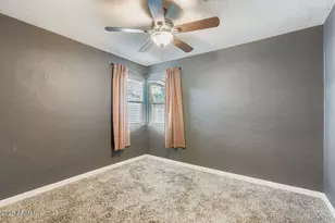 2210 E Cambridge Ave, Phoenix, AZ 85006 - Photo 17