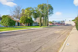 2210 E Cambridge Ave, Phoenix, AZ 85006 - Photo 53