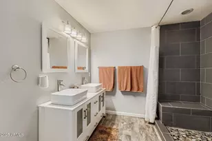 2210 E Cambridge Ave, Phoenix, AZ 85006 - Photo 15