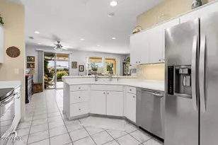 15871 W Mill Valley Ln, Surprise, AZ 85374 - Photo 17