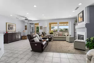 15871 W Mill Valley Ln, Surprise, AZ 85374 - Photo 7