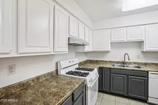 303 N Miller Rd, Scottsdale, AZ 85257 - Photo 9