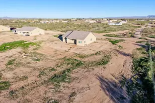 21309 W Sleepy Ranch Rd, Wittmann, AZ 85361 - Photo 11