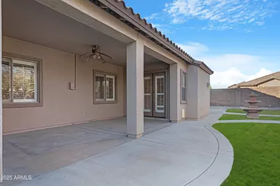 14376 W Desert Hills Drive, Surprise, AZ 85379 - Photo 35