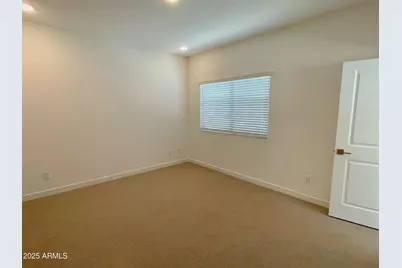 28065 N 28th Avenue, Phoenix, AZ 85085 - Photo 11