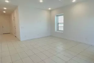 28065 N 28th Ave, Phoenix, AZ 85085 - Photo 7