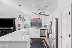 26629 S Nottingham Ct, Sun Lakes, AZ 85248 - Photo 13