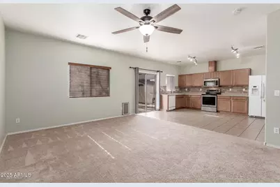 7011 W Lincoln Street, Peoria, AZ 85345 - Photo 3