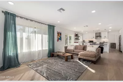 3717 E Altadena Avenue, Phoenix, AZ 85028 - Photo 9