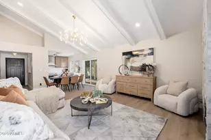 5752 N Scottsdale Rd, Paradise Valley, AZ 85253 - Photo 9