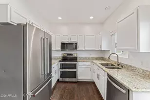 17201 N 16th Dr, Phoenix, AZ 85023 - Photo 13