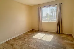 740 W Elm St, Phoenix, AZ 85013 - Photo 11