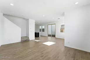 14183 W Buckskin Trl, Surprise, AZ 85387 - Photo 5