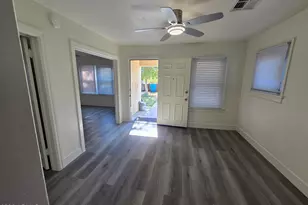 1722 W Hadley St, Phoenix, AZ 85007 - Photo 7