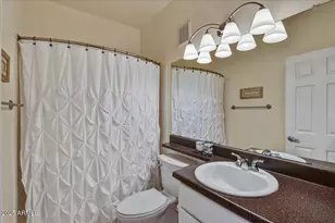 4455 E Paradise Vlg Pkwy S, Phoenix, AZ 85032 - Photo 11