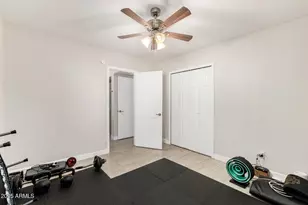 11449 N Bancroft Dr, Phoenix, AZ 85028 - Photo 27