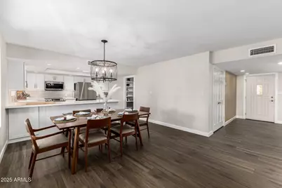 11449 N Bancroft Drive, Phoenix, AZ 85028 - Photo 9