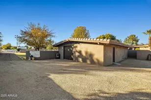 13217 N 65th Dr, Glendale, AZ 85304 - Photo 73