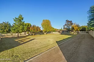 13217 N 65th Dr, Glendale, AZ 85304 - Photo 47