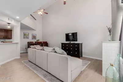 15434 N 1st Place, Phoenix, AZ 85022 - Photo 3