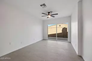 1802 E Ardmore Dr, Phoenix, AZ 85042 - Photo 15