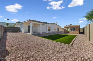 1802 E Ardmore Dr, Phoenix, AZ 85042 - Photo 27