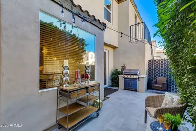 2914 N 48th Place, Phoenix, AZ 85018 - Photo 17