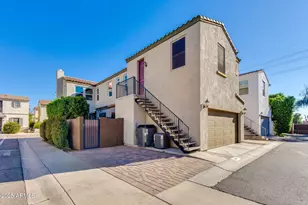 2914 N 48th Pl, Phoenix, AZ 85018 - Photo 19