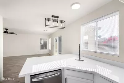 11145 W Campbell Avenue, Phoenix, AZ 85037 - Photo 9