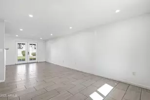 3846 E Crocus Dr, Phoenix, AZ 85032 - Photo 7