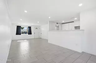 3846 E Crocus Dr, Phoenix, AZ 85032 - Photo 9