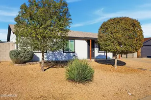 3846 E Crocus Dr, Phoenix, AZ 85032 - Photo 3