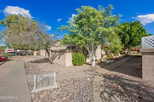93 N Cooper Rd, Chandler, AZ 85225 - Photo 1