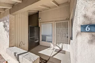 93 N Cooper Rd, Chandler, AZ 85225 - Photo 3