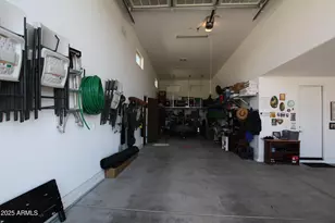 925 S 107th Dr, Avondale, AZ 85323 - Photo 7